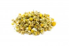 Loose,Chamomile,Tea,Isolated,On,White,Background